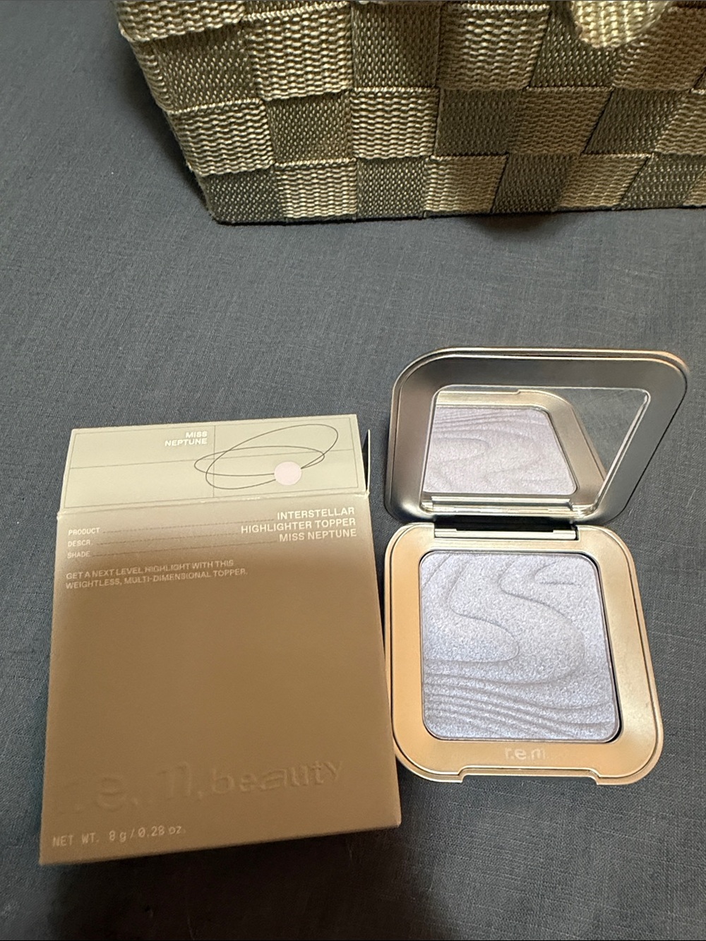 rem Beauty Miss Neptune Interstellar Highlighter - Silver Lilac